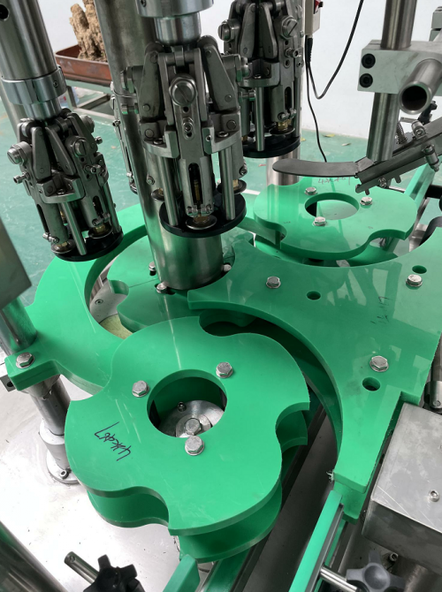 4 heads bottle capping machine 4 4 heads bottle capping machine 4