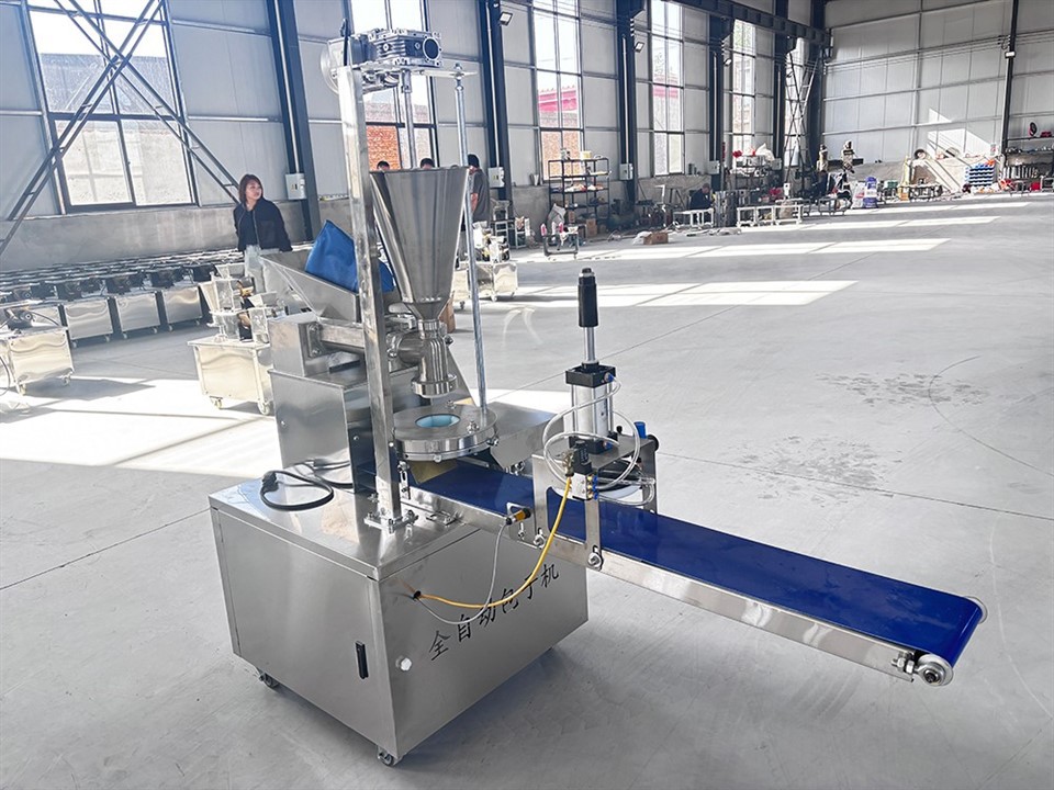 Single Or Double Hopper Optional Steamed Bun Making Machine suppliers